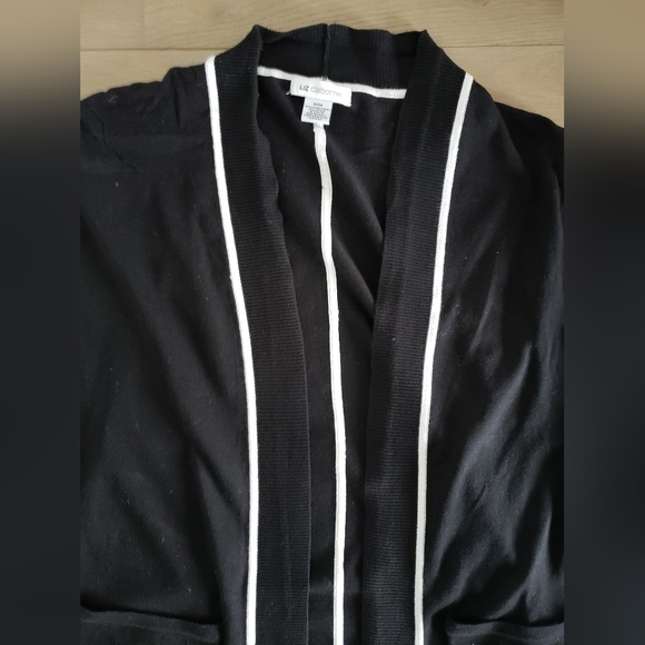 Black cardigan - Picture 3 of 4